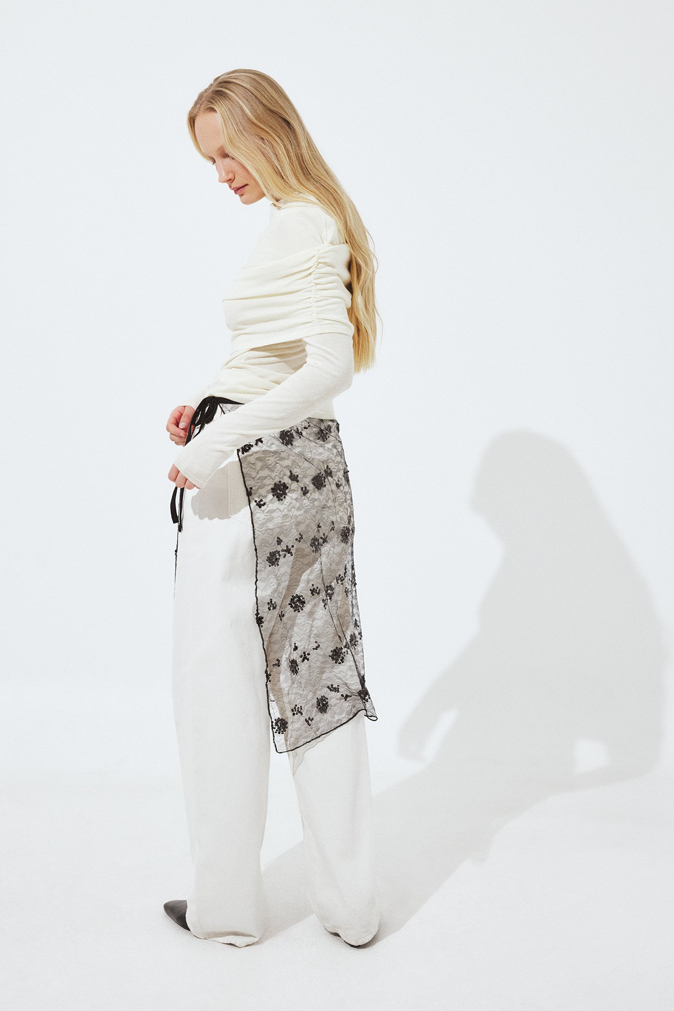 NA-KD Sheer Sequin Skirt - Midi Skirts - Black - S (EU 34-36) - NA-KD / NAKD