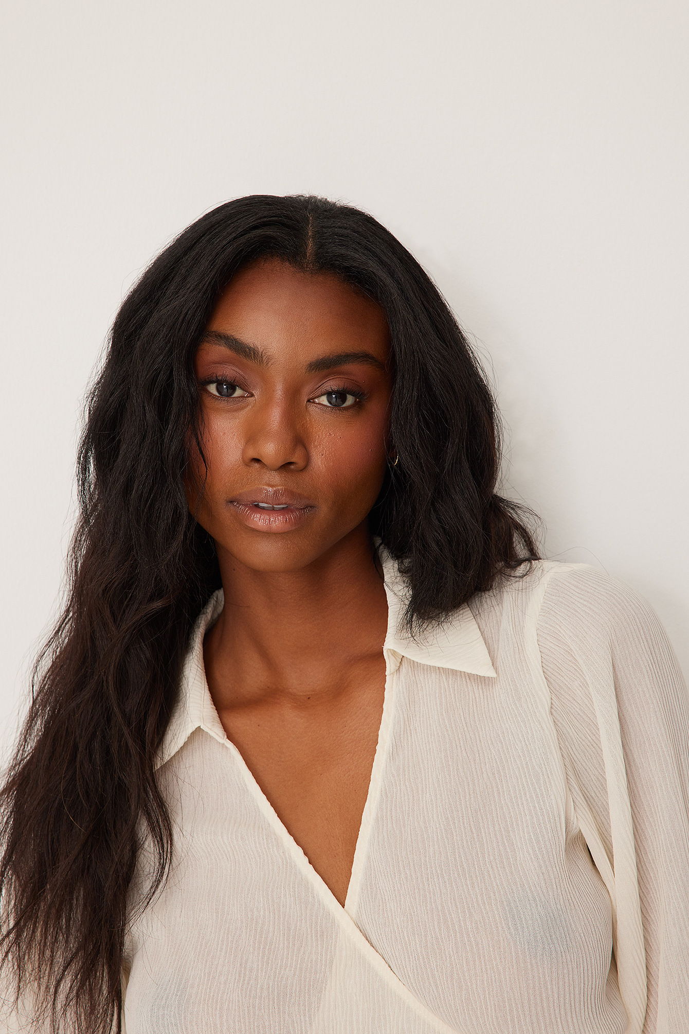 Sheer Structured Wrap Blouse Offwhite 