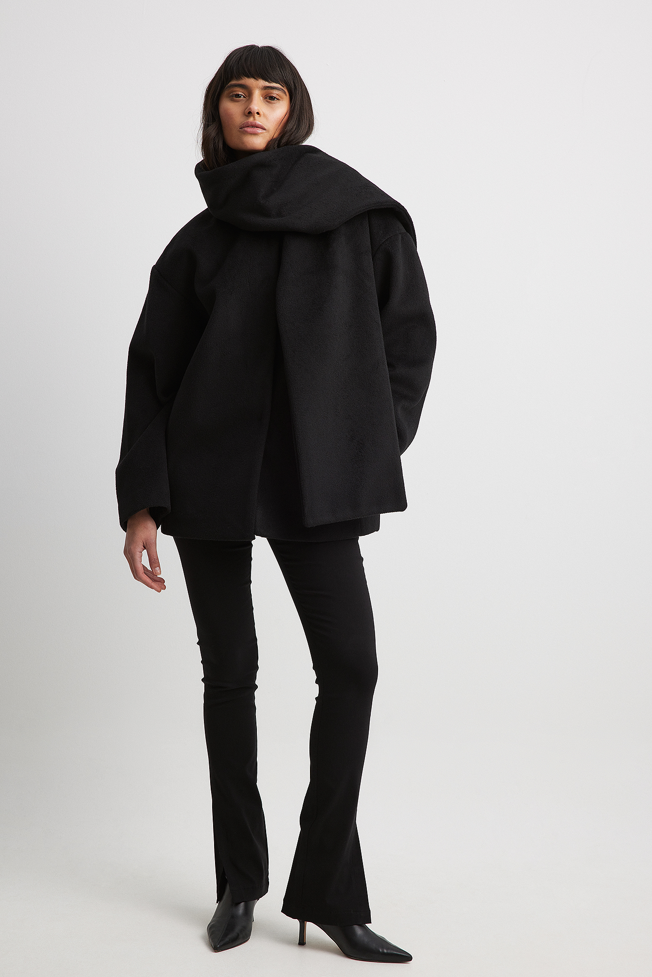 Sort Scarf Short Scarf Detailed Coat Black | NA-KD