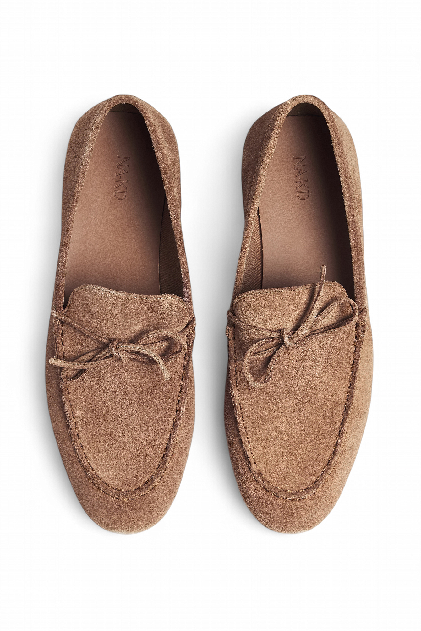 Brown Mocassins med rosettdetalj