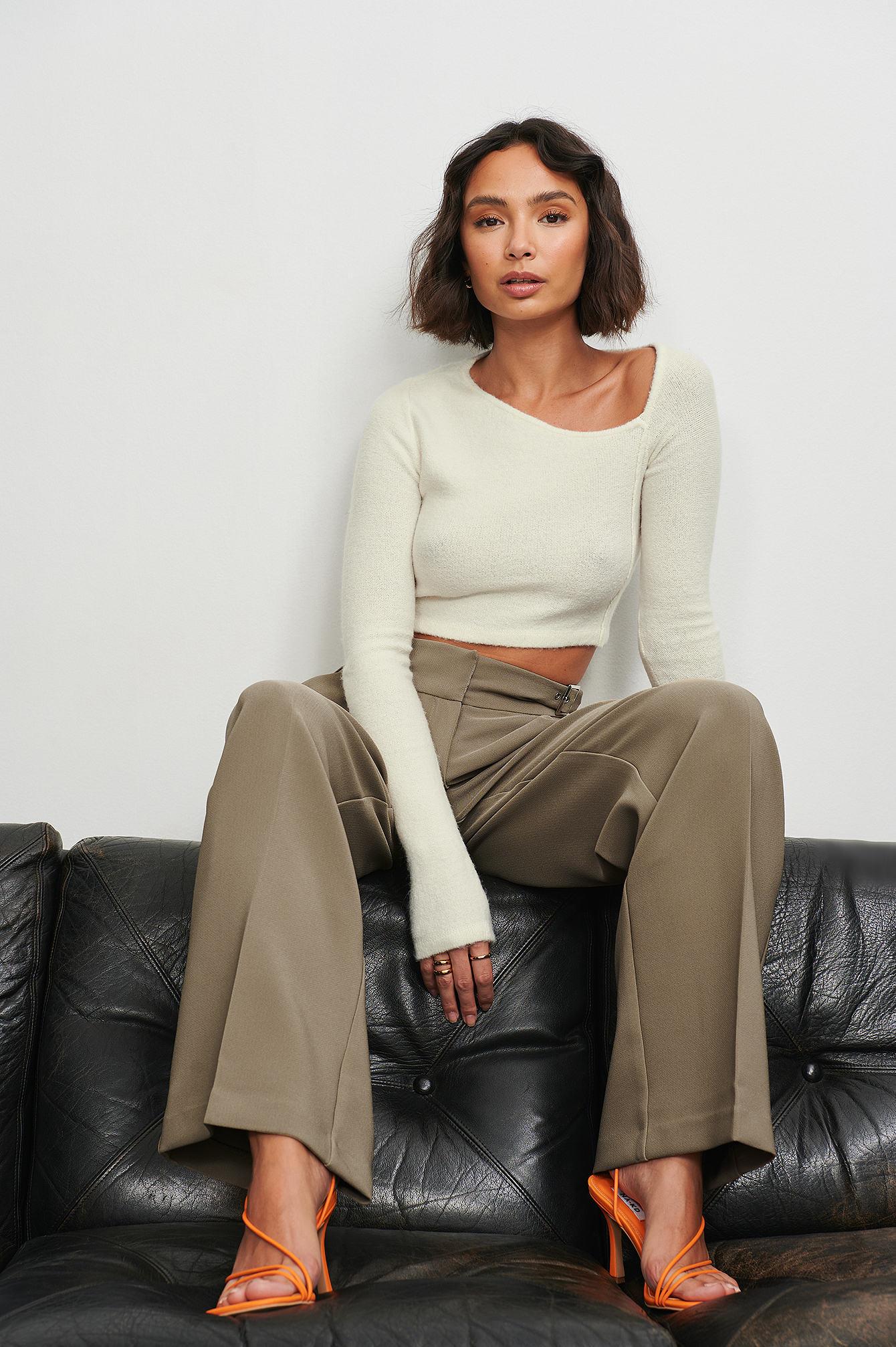 Offwhite Knitted Asymmetric Top