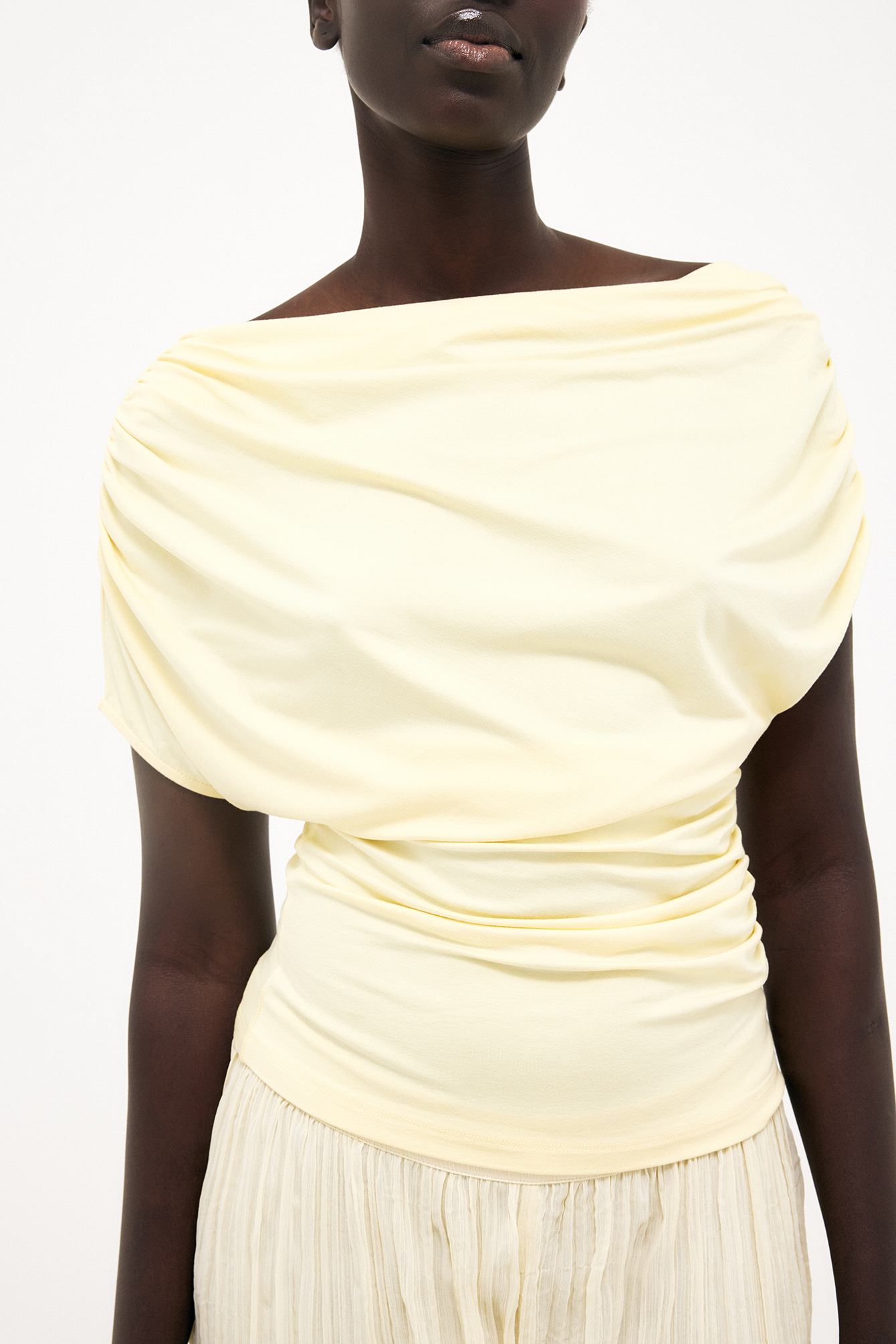 soft_line_draped_top-1100-
