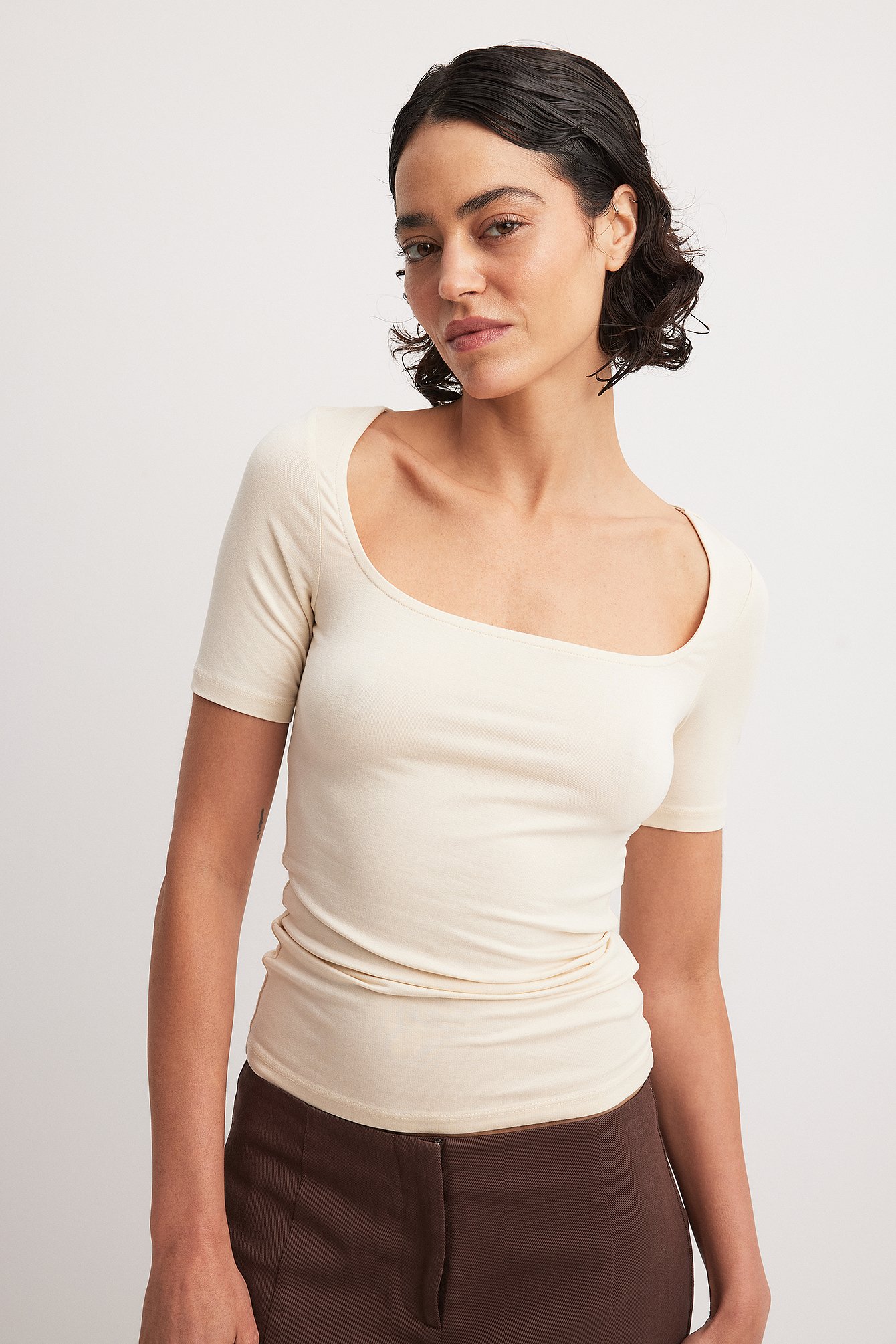 NA-KD Soft Line Scoop Neck Short Sleeve Top - Basic Tops - Offwhite - XS (EU 32) - NA-KD / NAKD