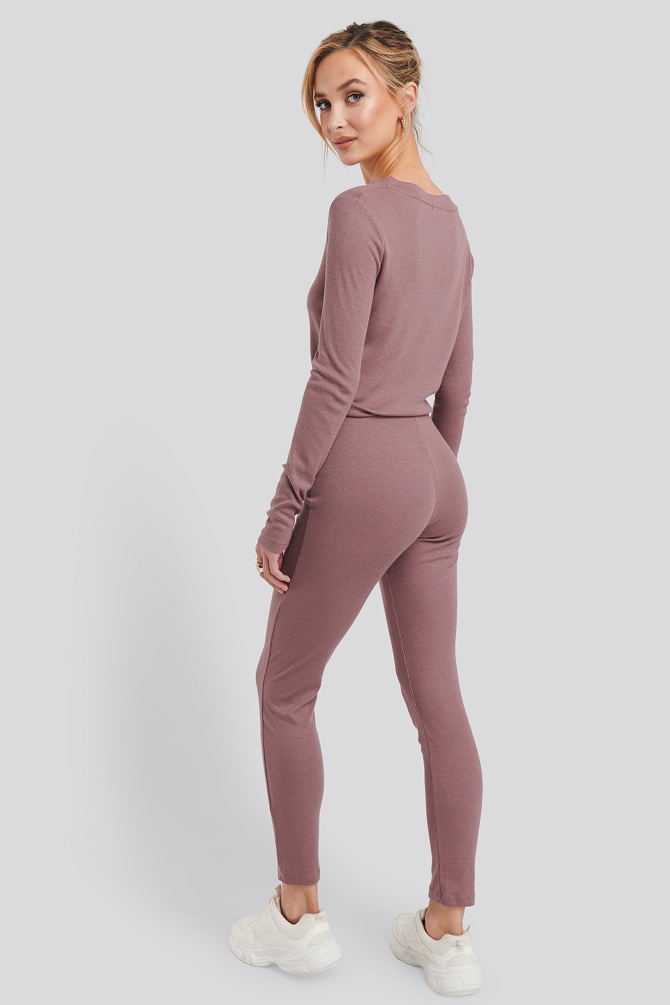 Rose Taupe Soft Ribbed Highwaist Tights