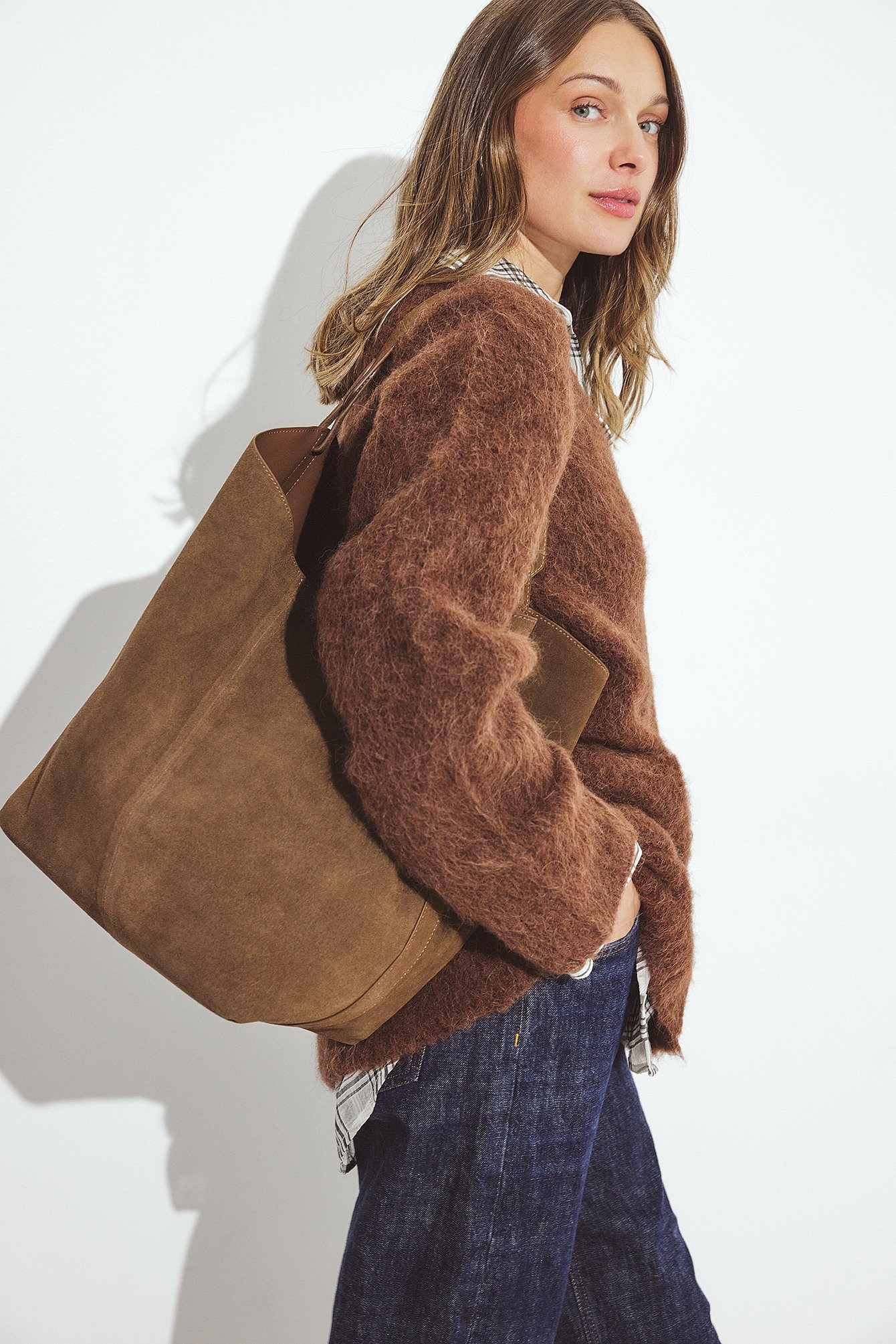 Premium Selection Soft Suede Tote Bag - Bags - Brown - One Size - NA-KD / NAKD