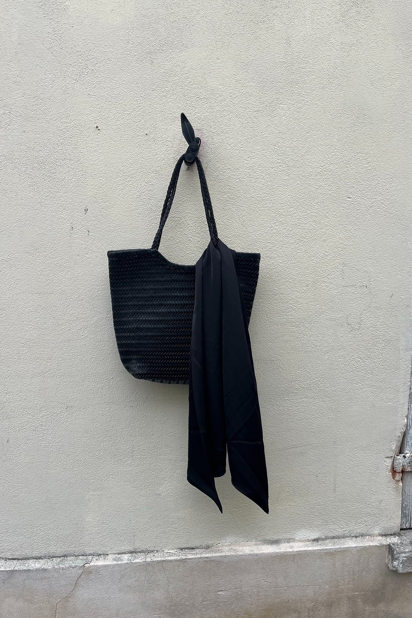 バッグ YW Woven Leather Tote Bag Black | NA-KD
