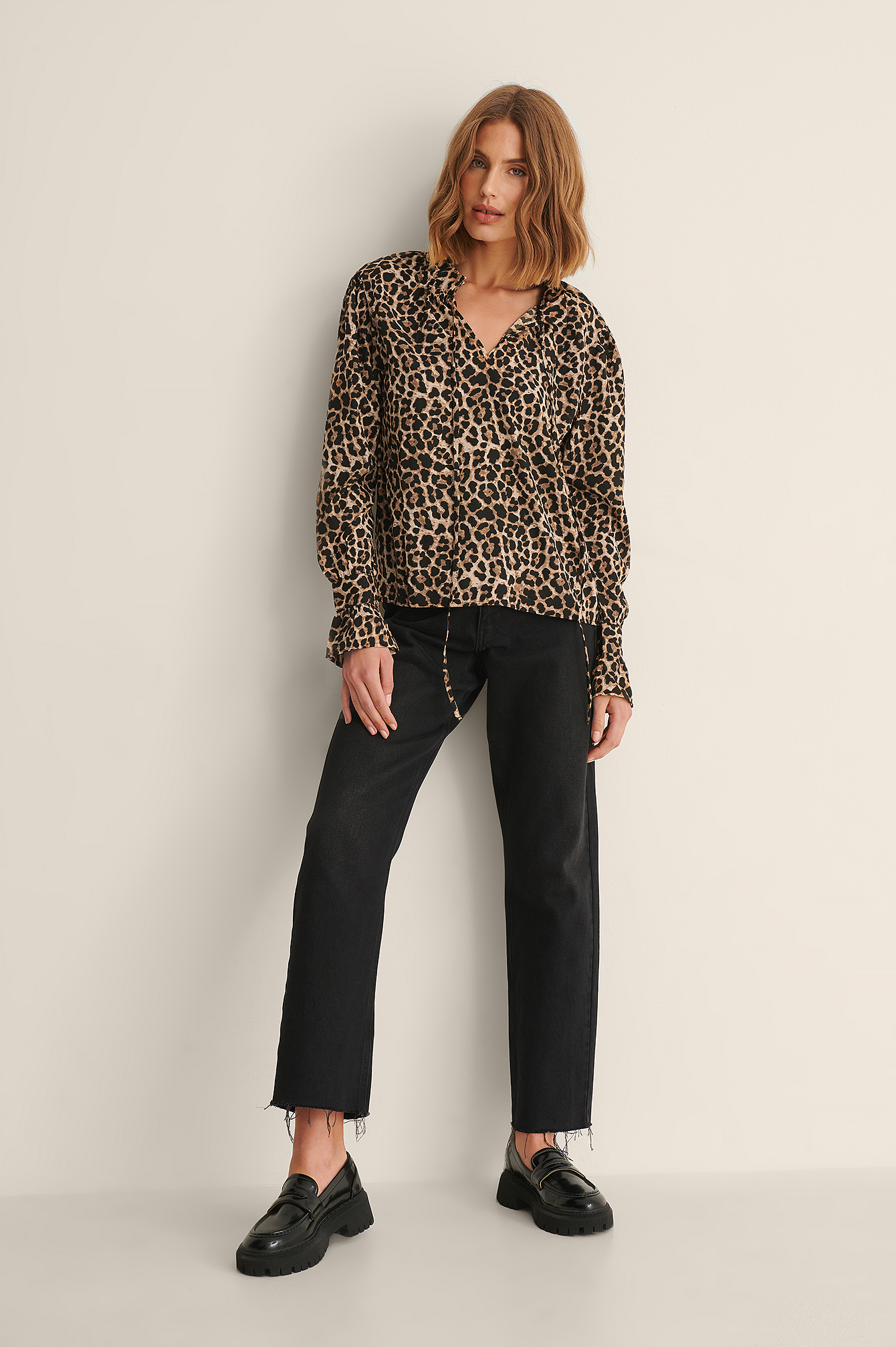 zara leo shirt