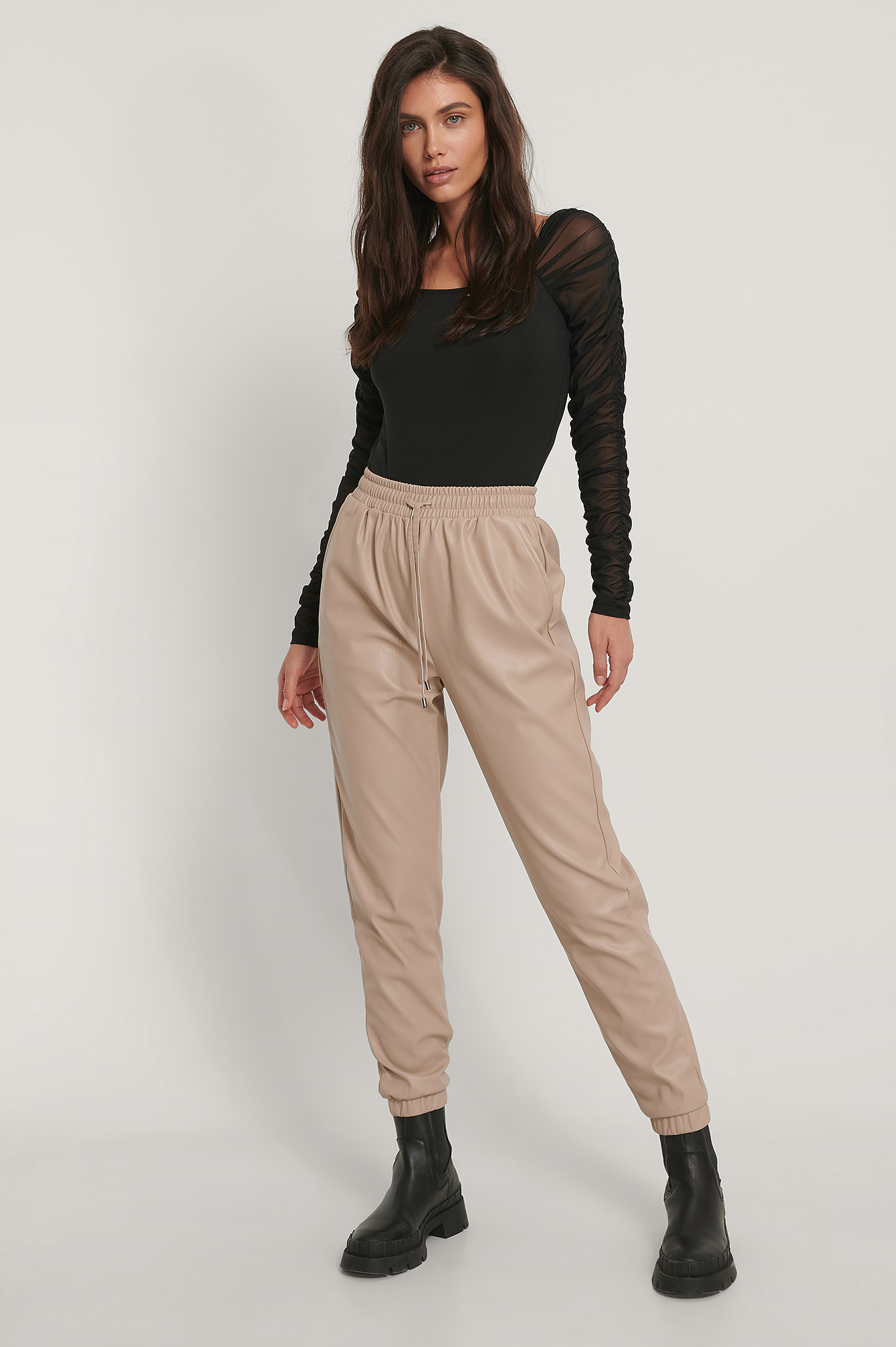 PU Pants Beige | na-kd.com