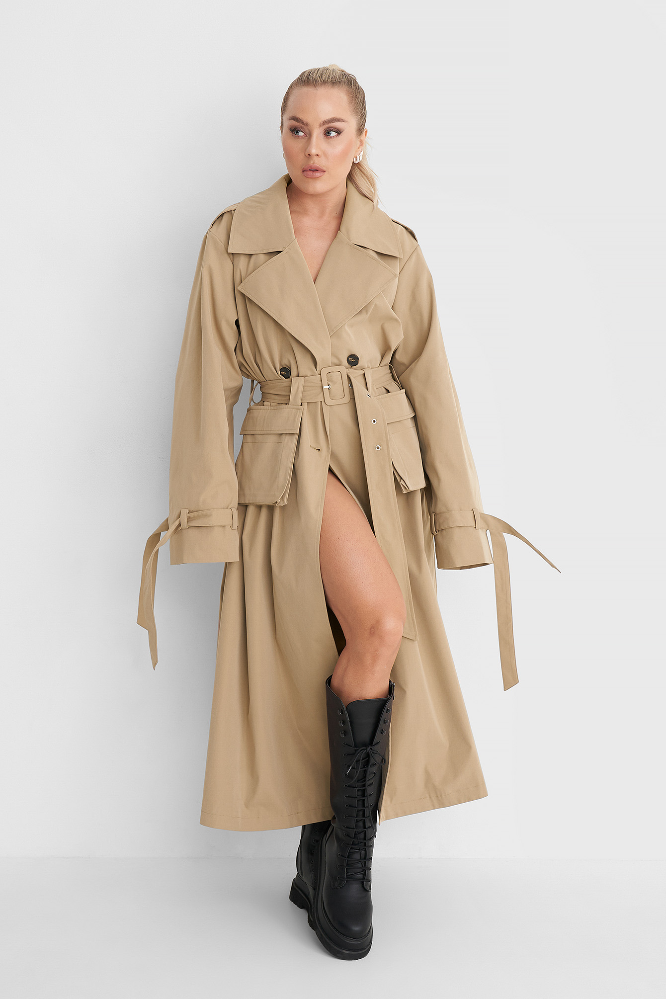 Loose Pocket Trench Coat Beige