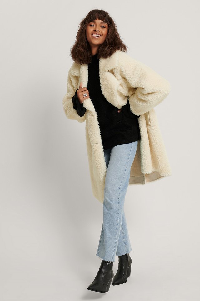 Oversized Teddy Pu Detail Coat Offwhite.