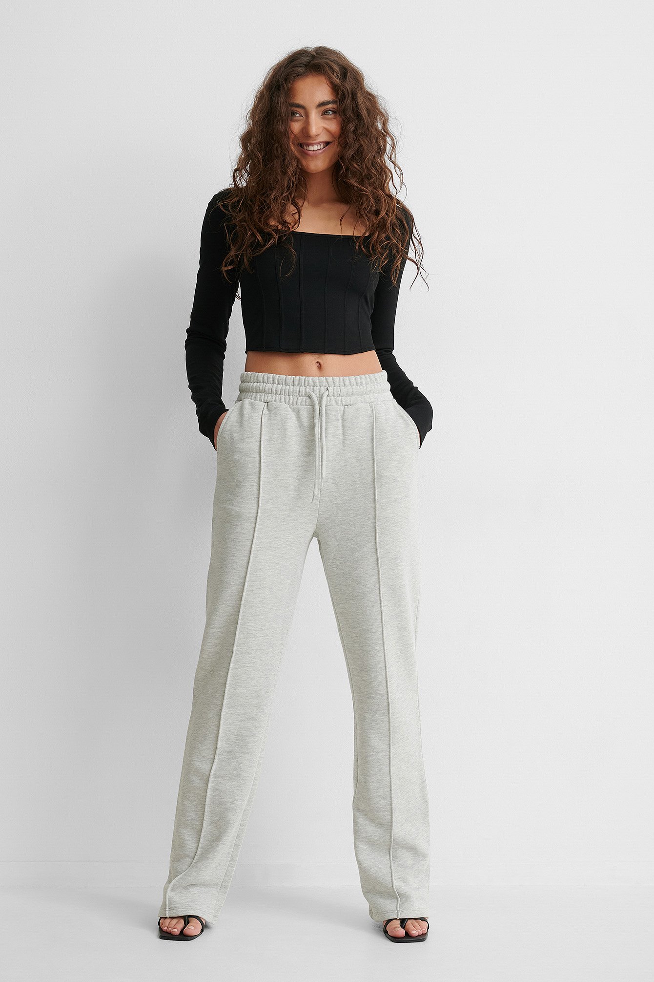 Straight Sweatpants Grey | na-kd.com