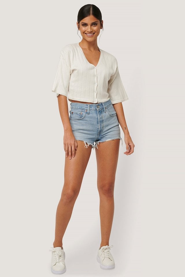 501 High Rise Shorts Outfit.