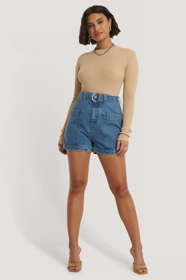 Big Pocket Buckle Shorts Outfit.