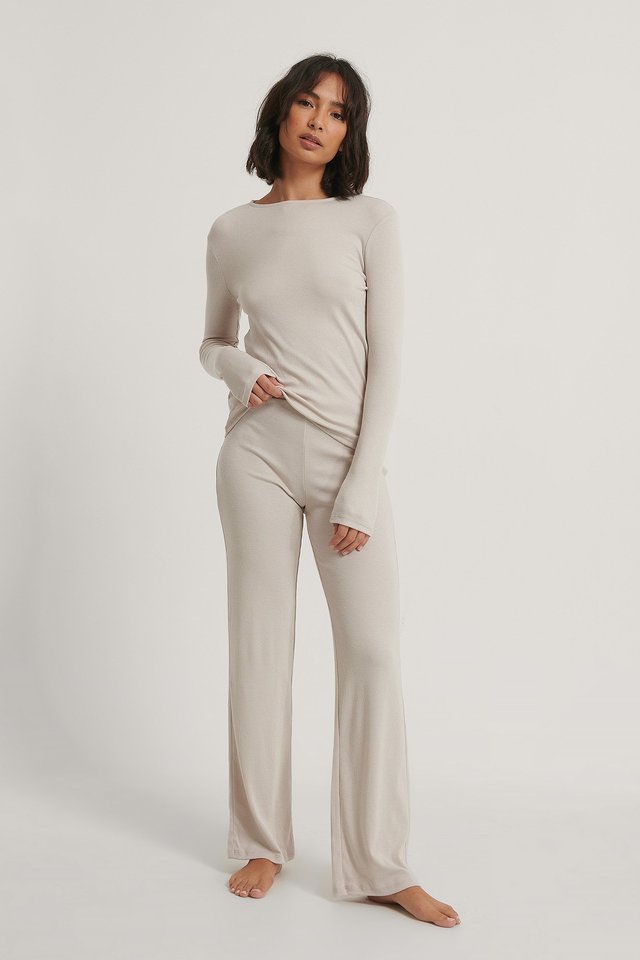 Soft Ribbed Roundneck Long Sleeve Outfit.