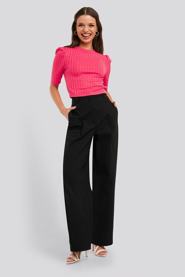 Puff Sleeve Cropped Ribbed Top Outfit.