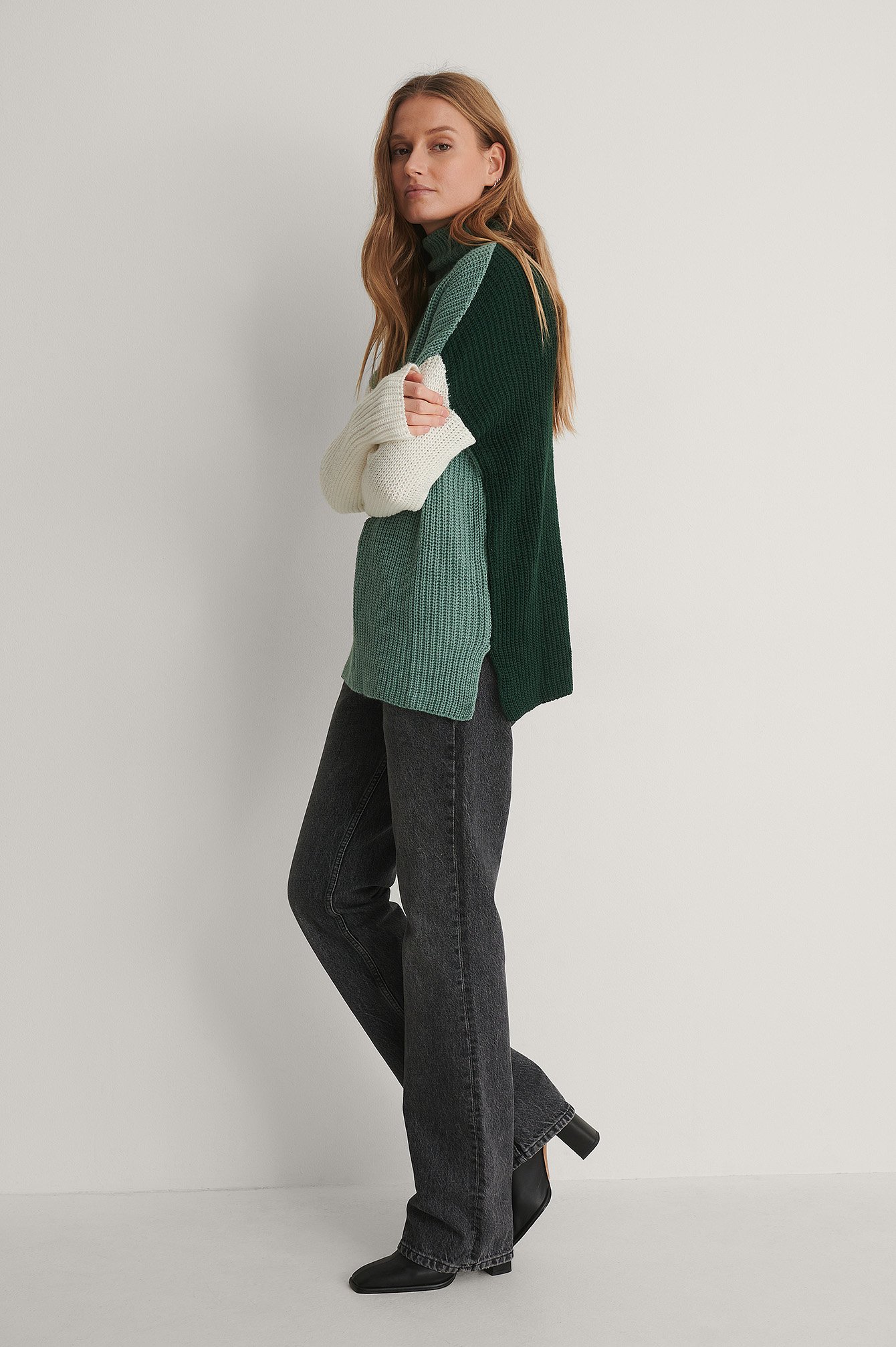 Color Block Knit Sweater Outfit.