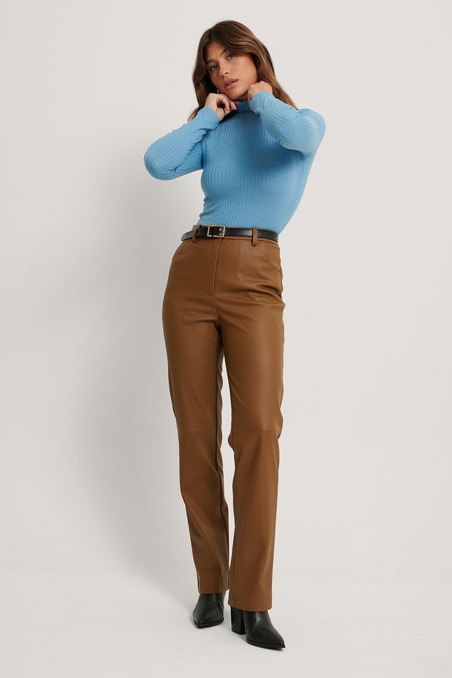 Long Sleeve Ribbed Polo Top Outfit.