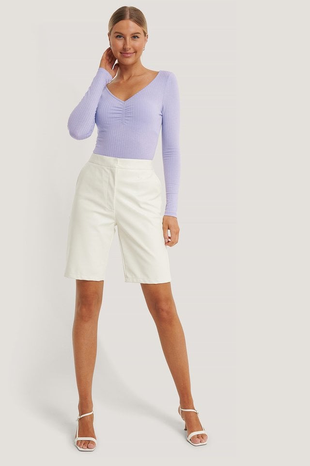 Front Ruched Ribbed Top Outfit.