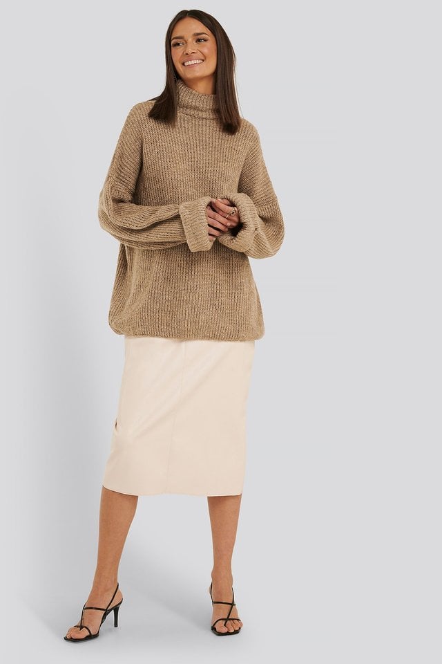 Folded Sleeve Turtle Neck Knitted Sweater Outfit.
