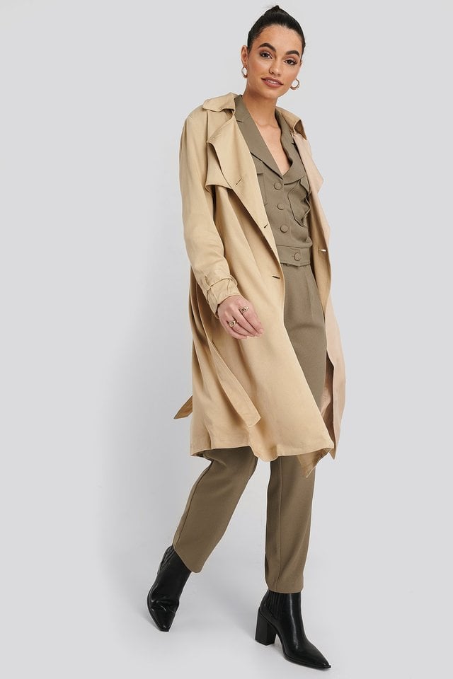 Mac Trench Coat Beige Outfit.