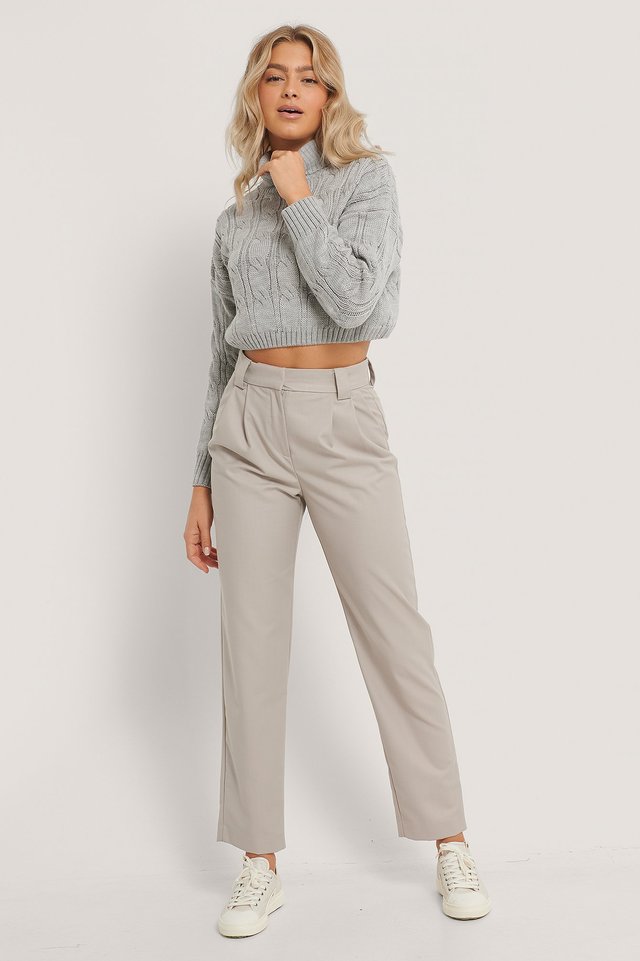 Milla Cropped Sweater Outfit.