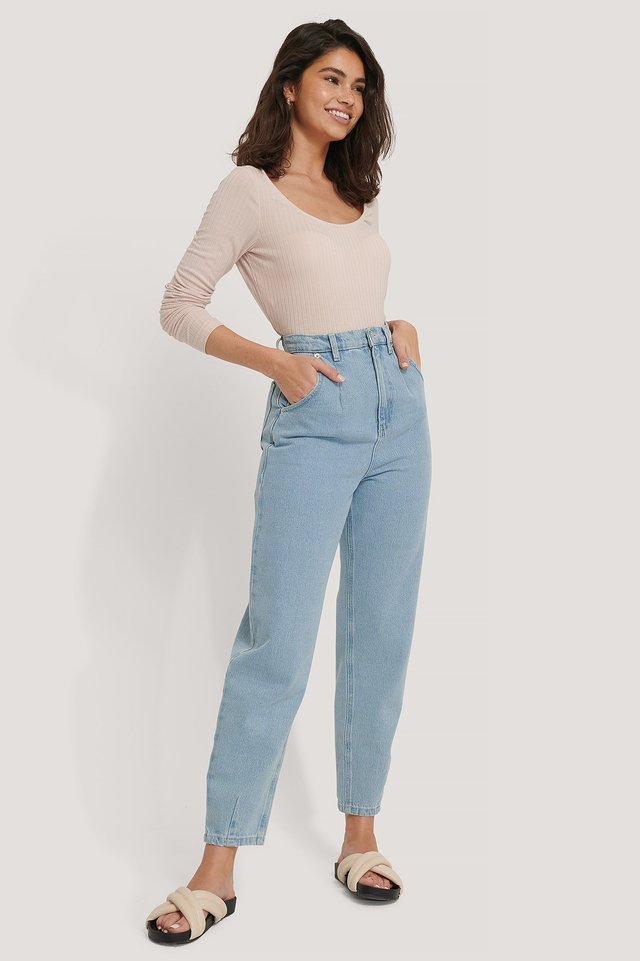 Ribbed Long Sleeve Cropped Top Outfit.