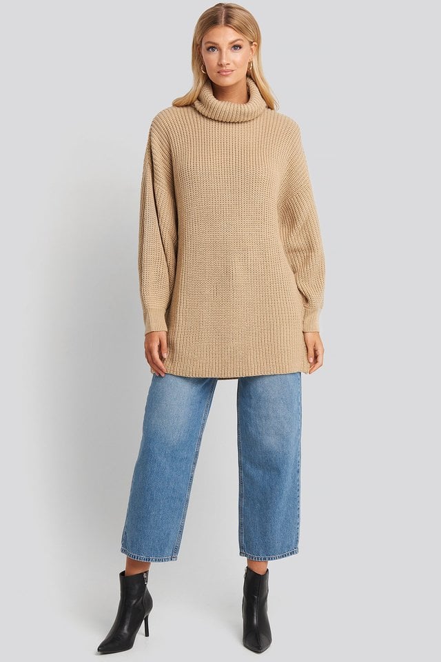 Oversized High Neck Long Knitted sweater Outfit.