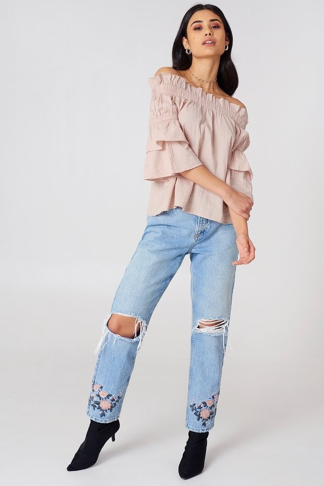 Off Shoulder Frill Top Outfit.
