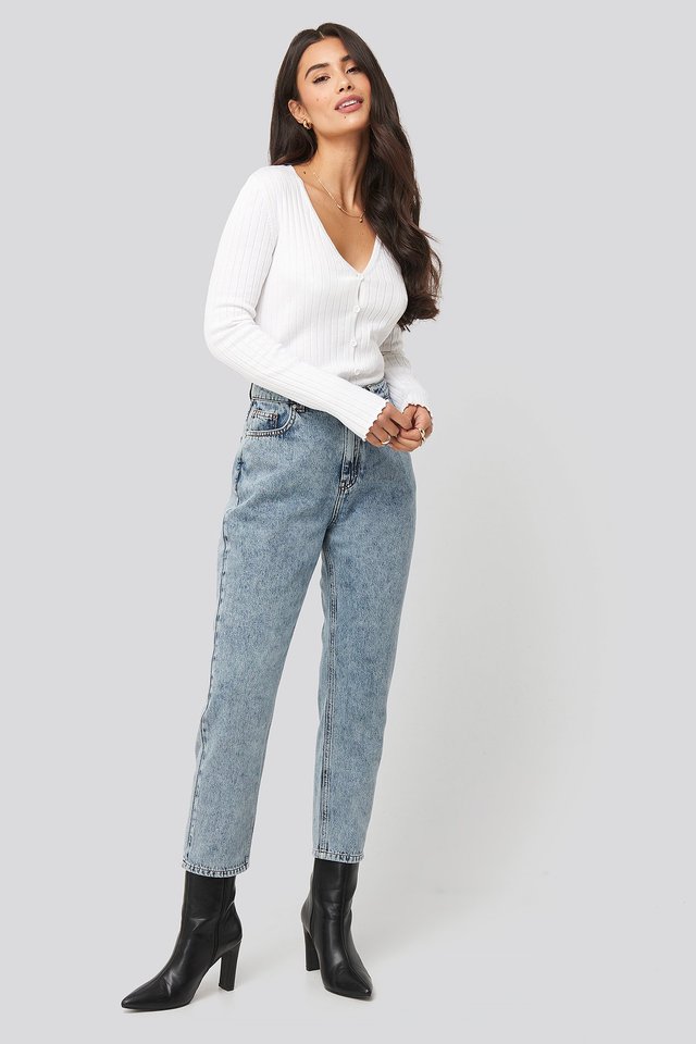 High Waist Cropped Jeans Blue Outfit.