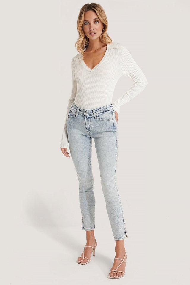 Mid Rise Skinny Ankle Jeans Blue Outfit.