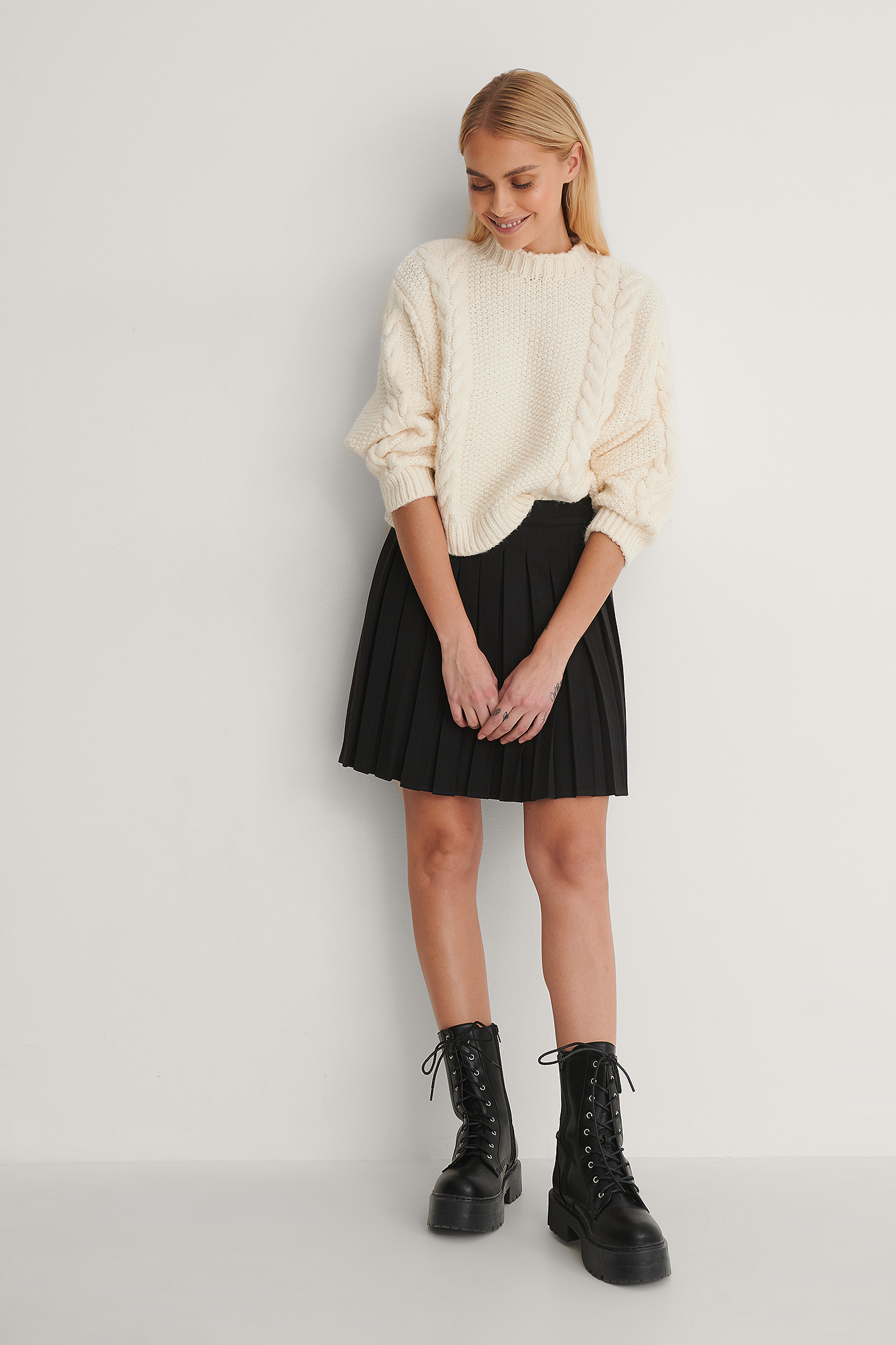 Pleated Mini Skirt Outfit.