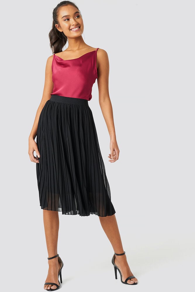 Black pleated midi skirt canada Clearance