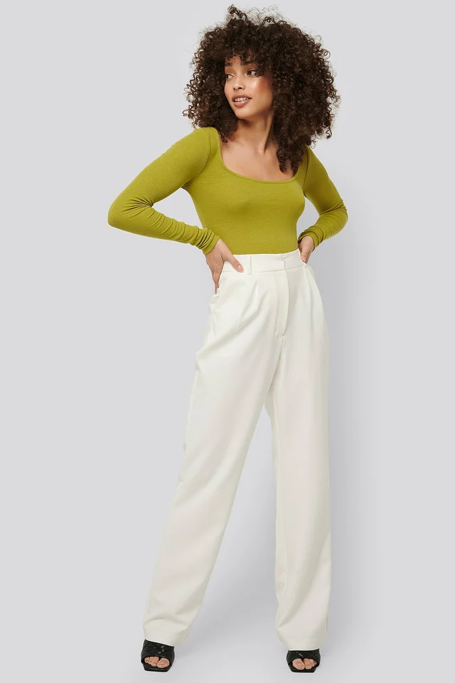 Deep Round Neck Ribbed Top Outfit.