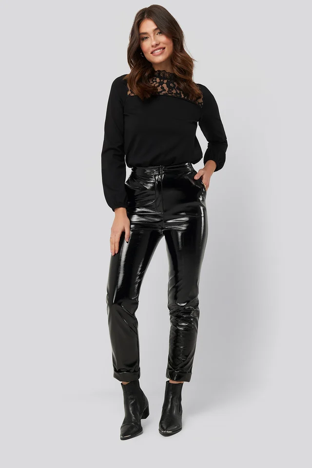 High Waisted Patent Pants Zwart | na-kd.com
