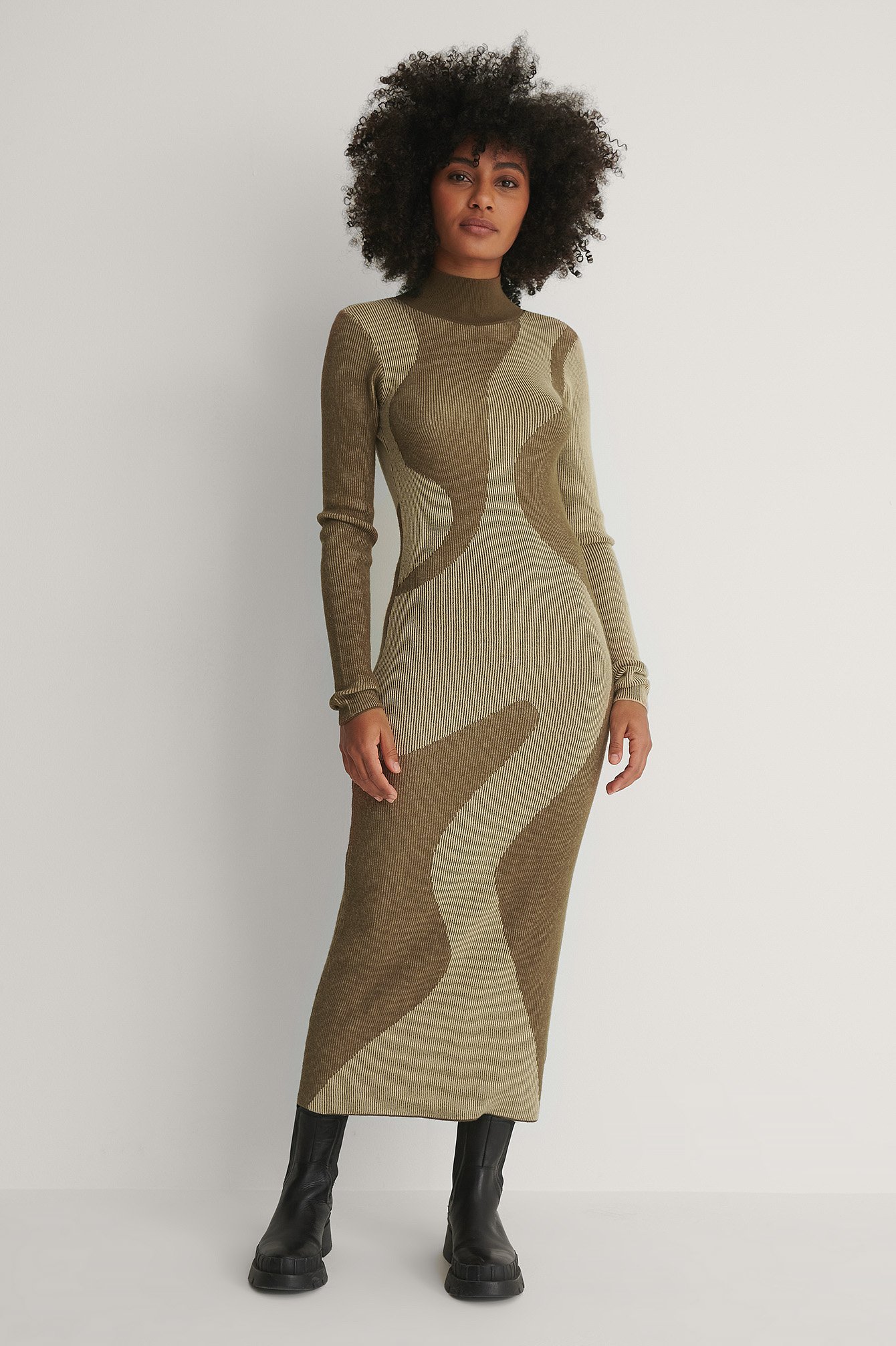 Open Back Pattern Knitted Dress Brown