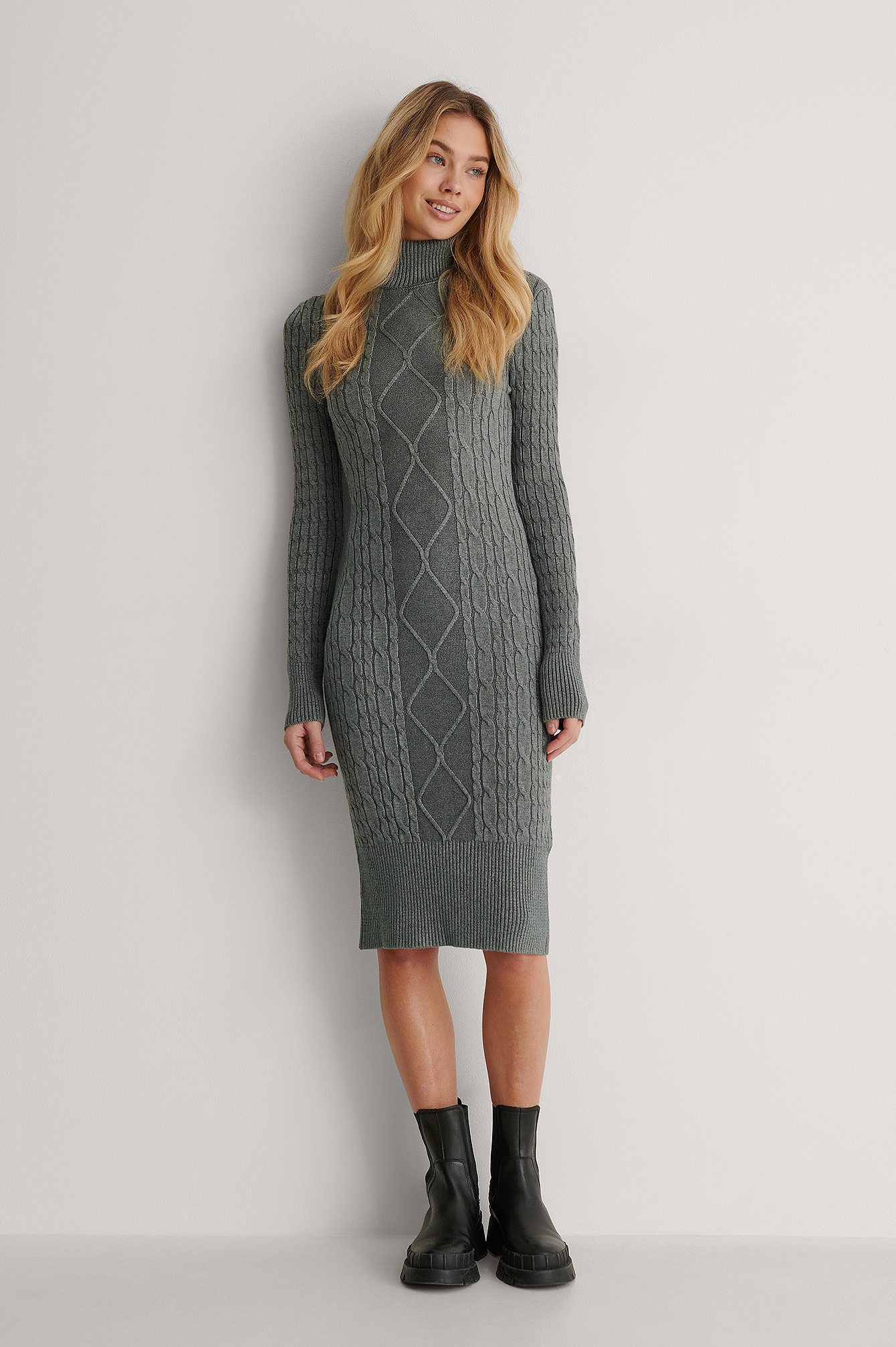 Cable Knitted Midi Dress