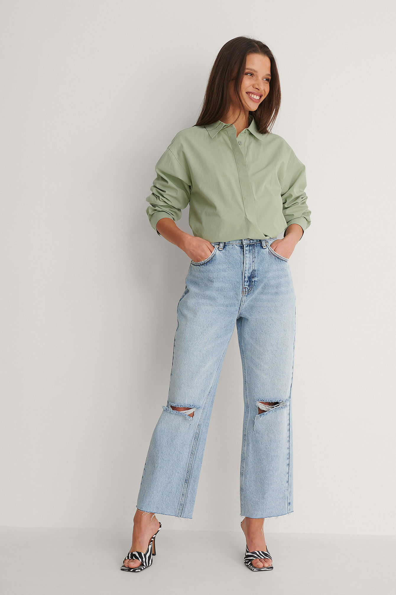 Open Knee Straight High Waist Cropped Jeans