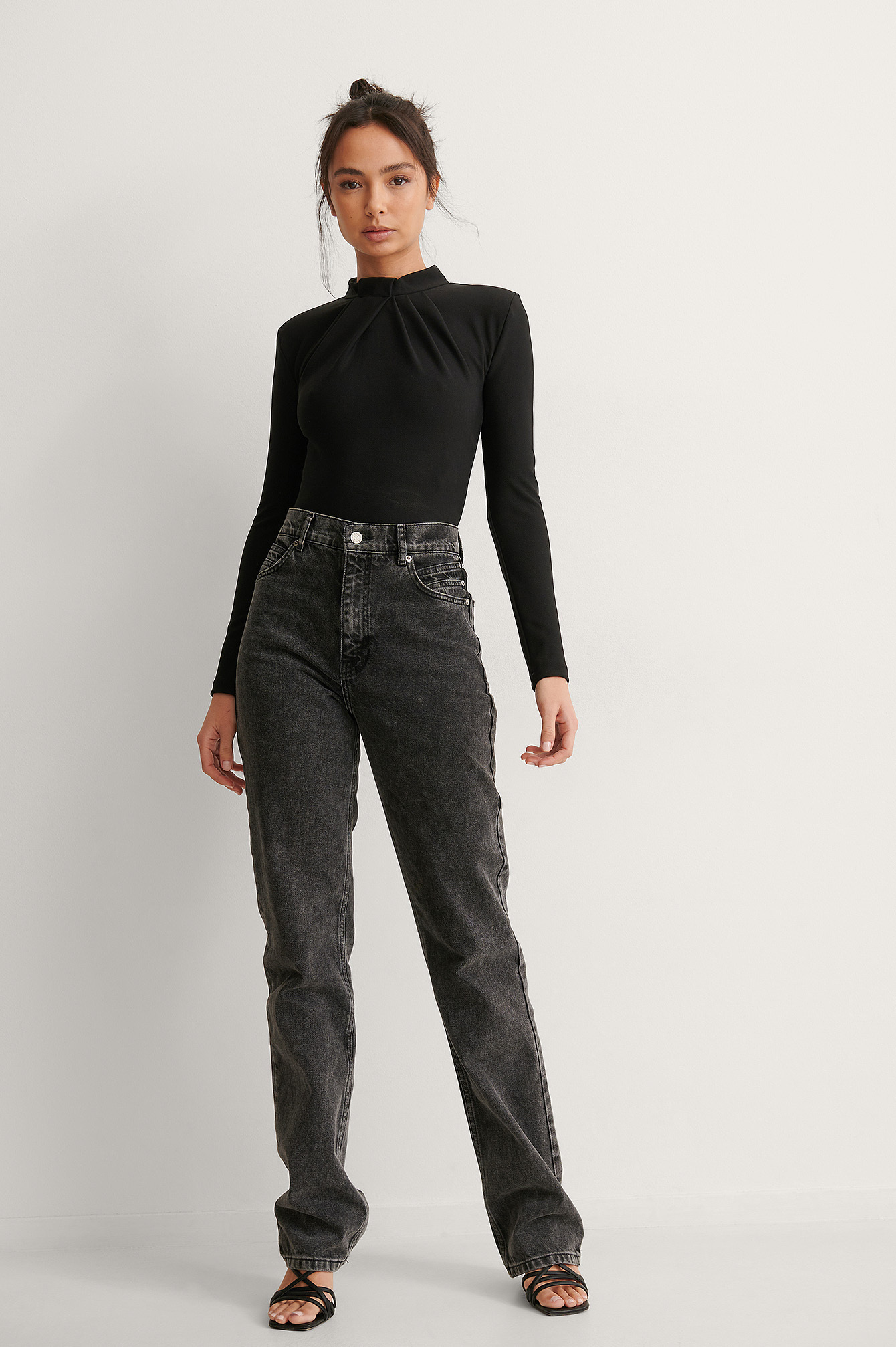 Mom Jeans Black | na-kd.com