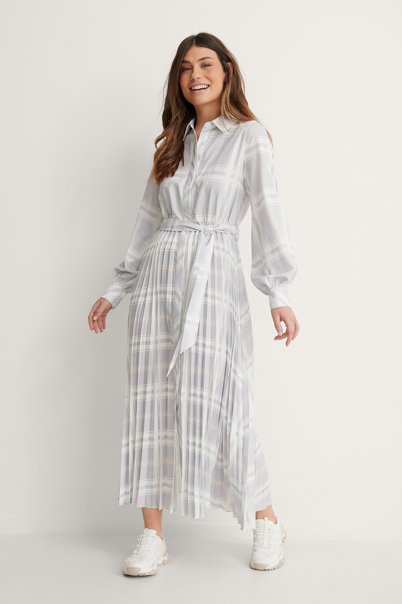 Pleated Detail Midi Dress Outfit
