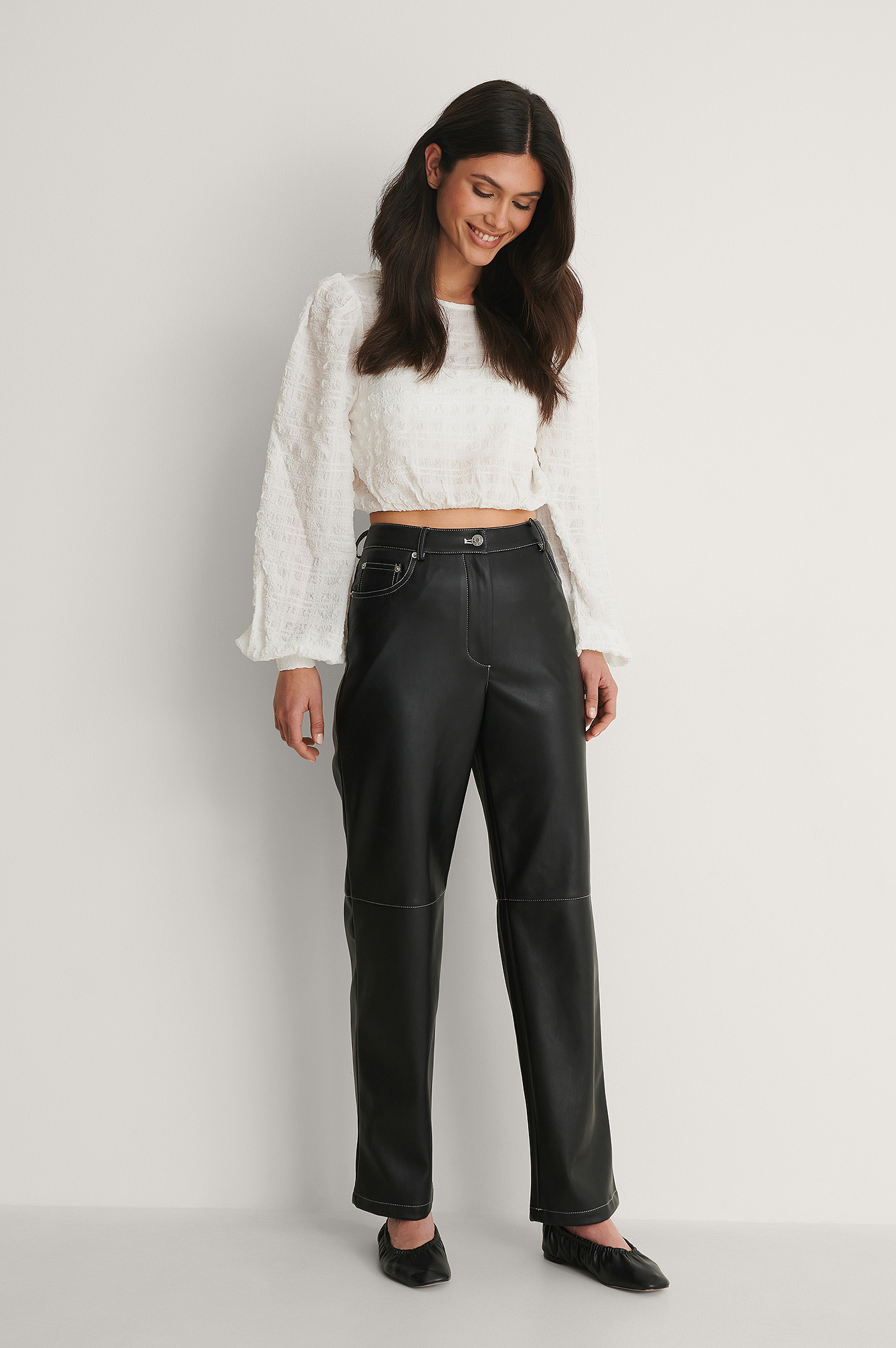 Structured Cropped Blouse Outfit