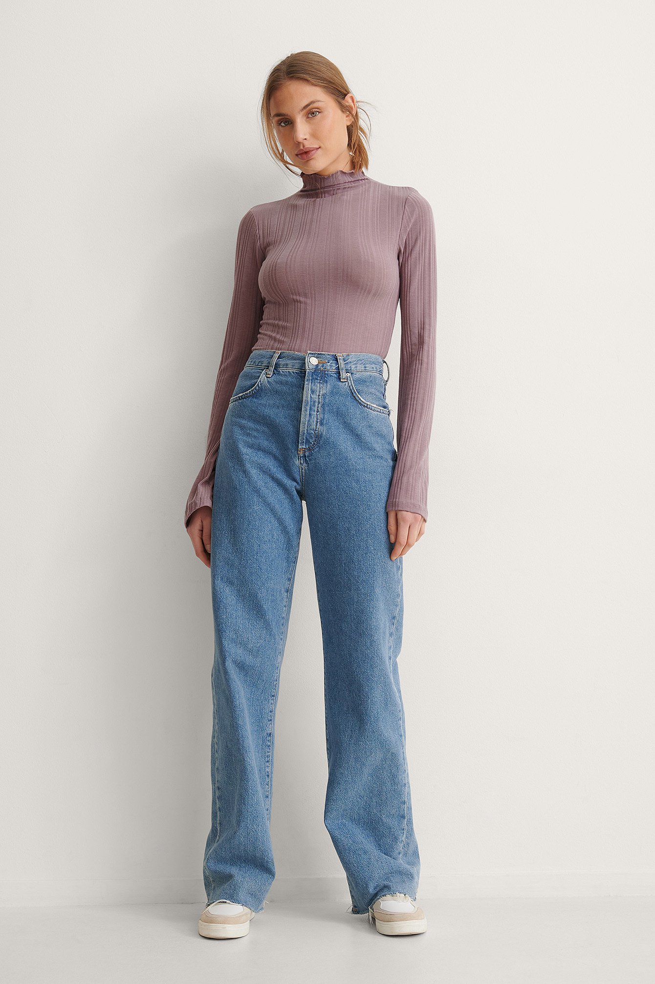 High Neck Ribbed Trumpet Sleeve Top