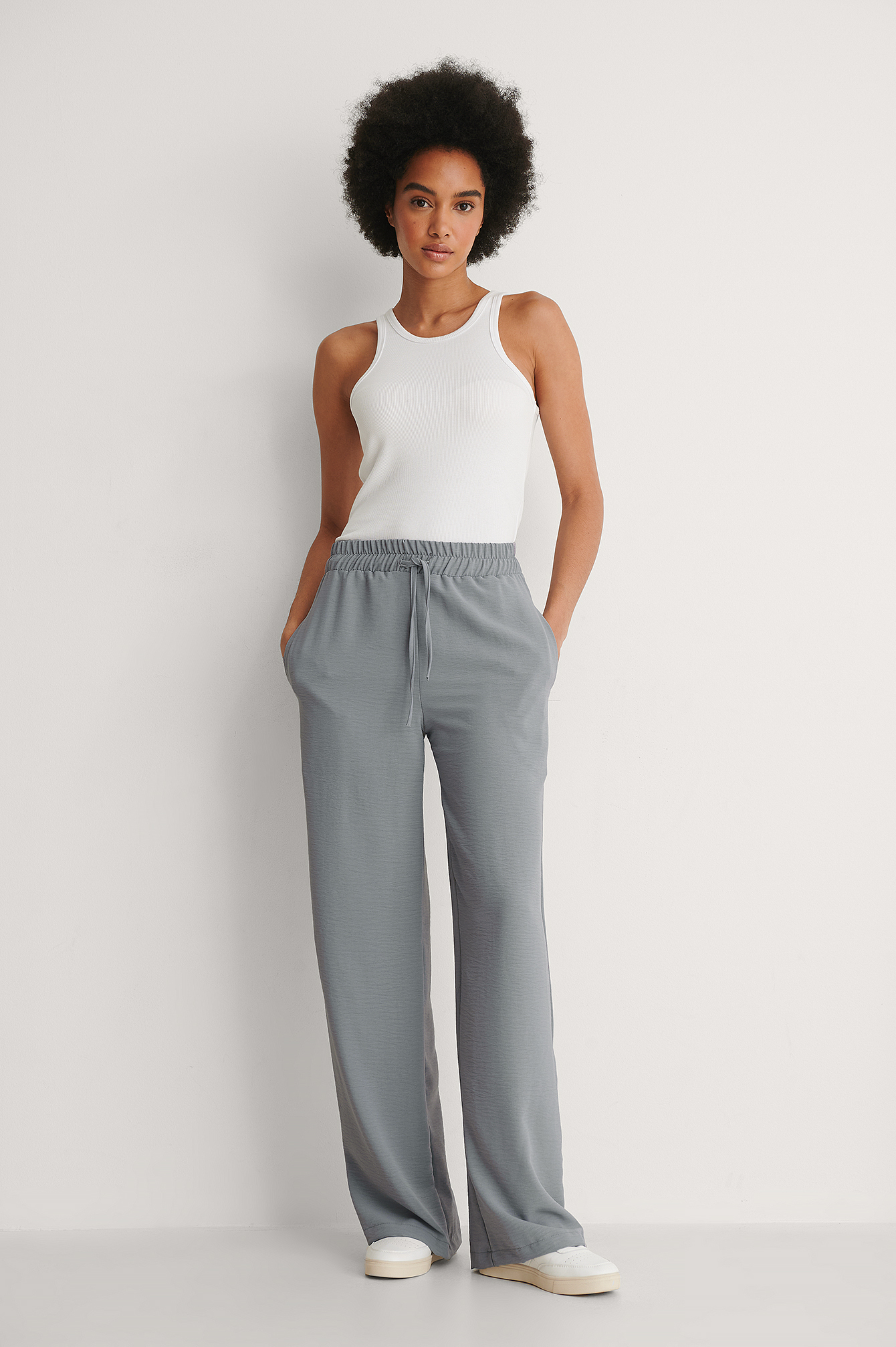 Wide Leg Trousers Grey | na-kd.com