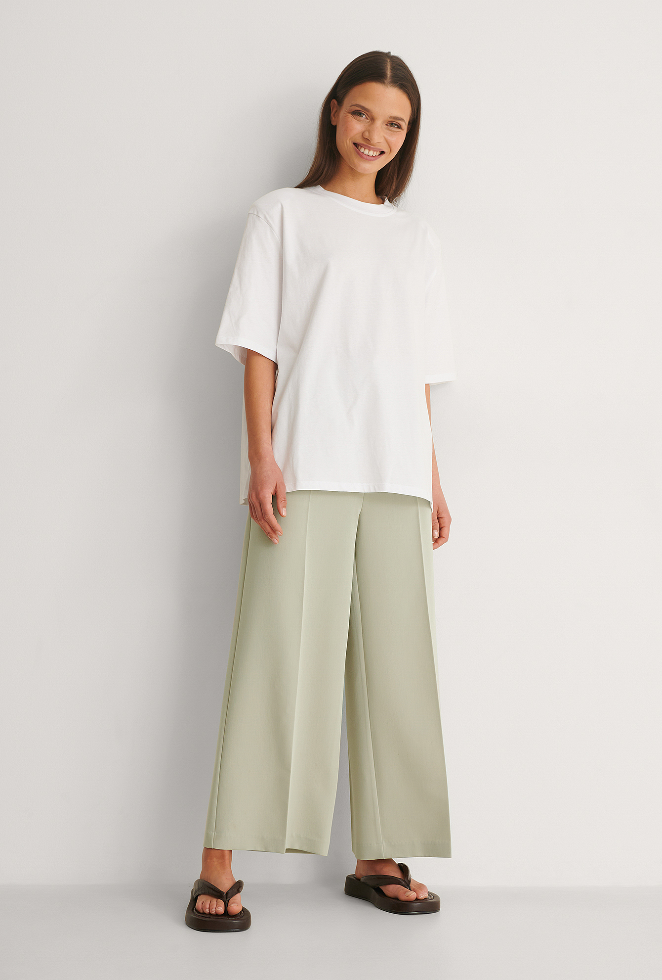 Shoulder Pad Boxy Tee Outfit