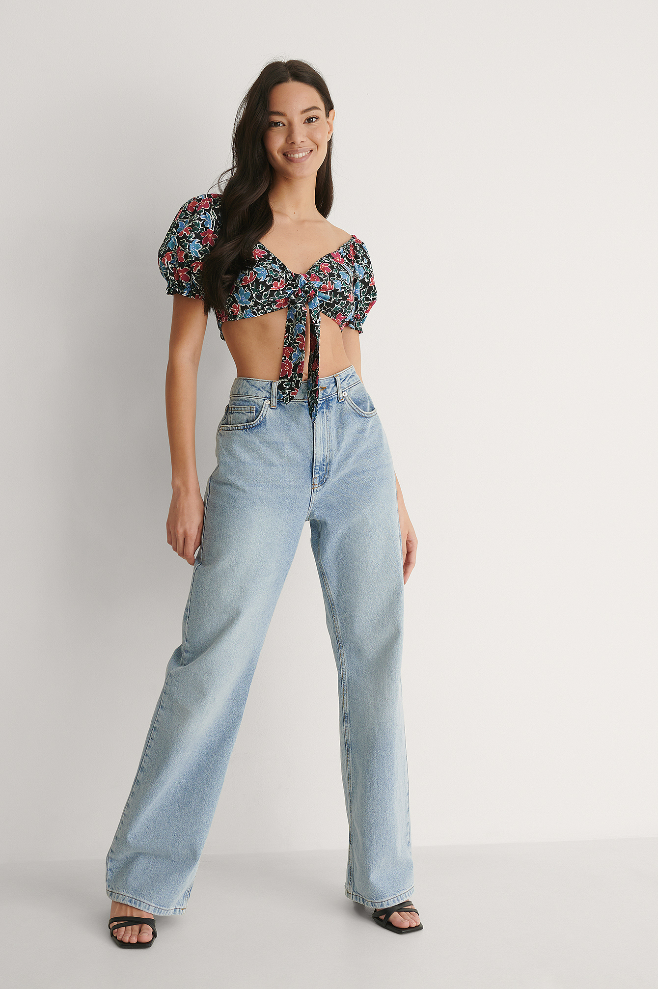 Black/Mixed Flowers Organic Cropped Tie Front Top