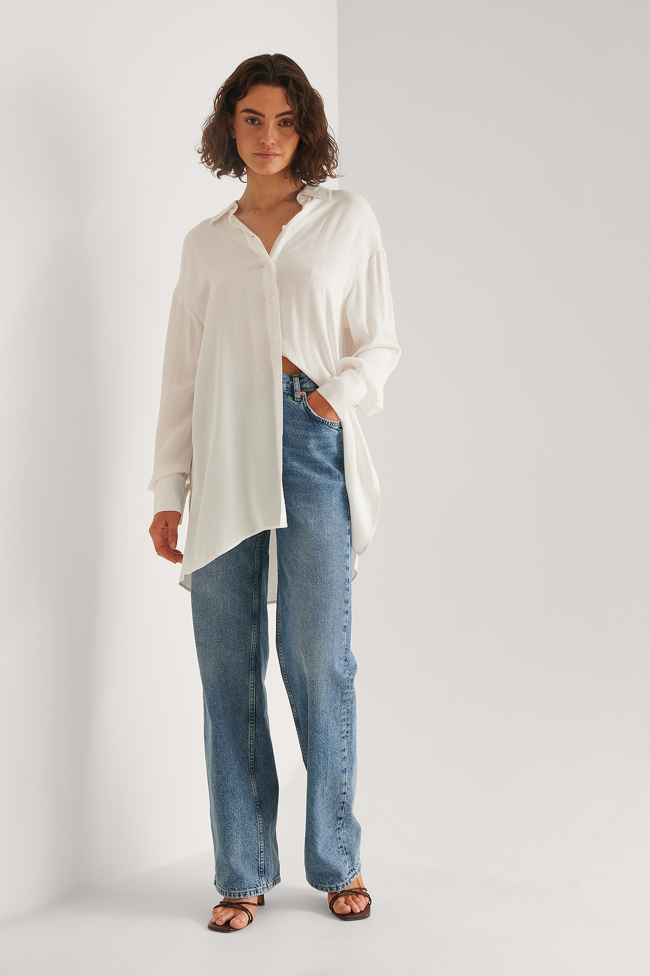 Long Slit Soft Shirt Outfit.
