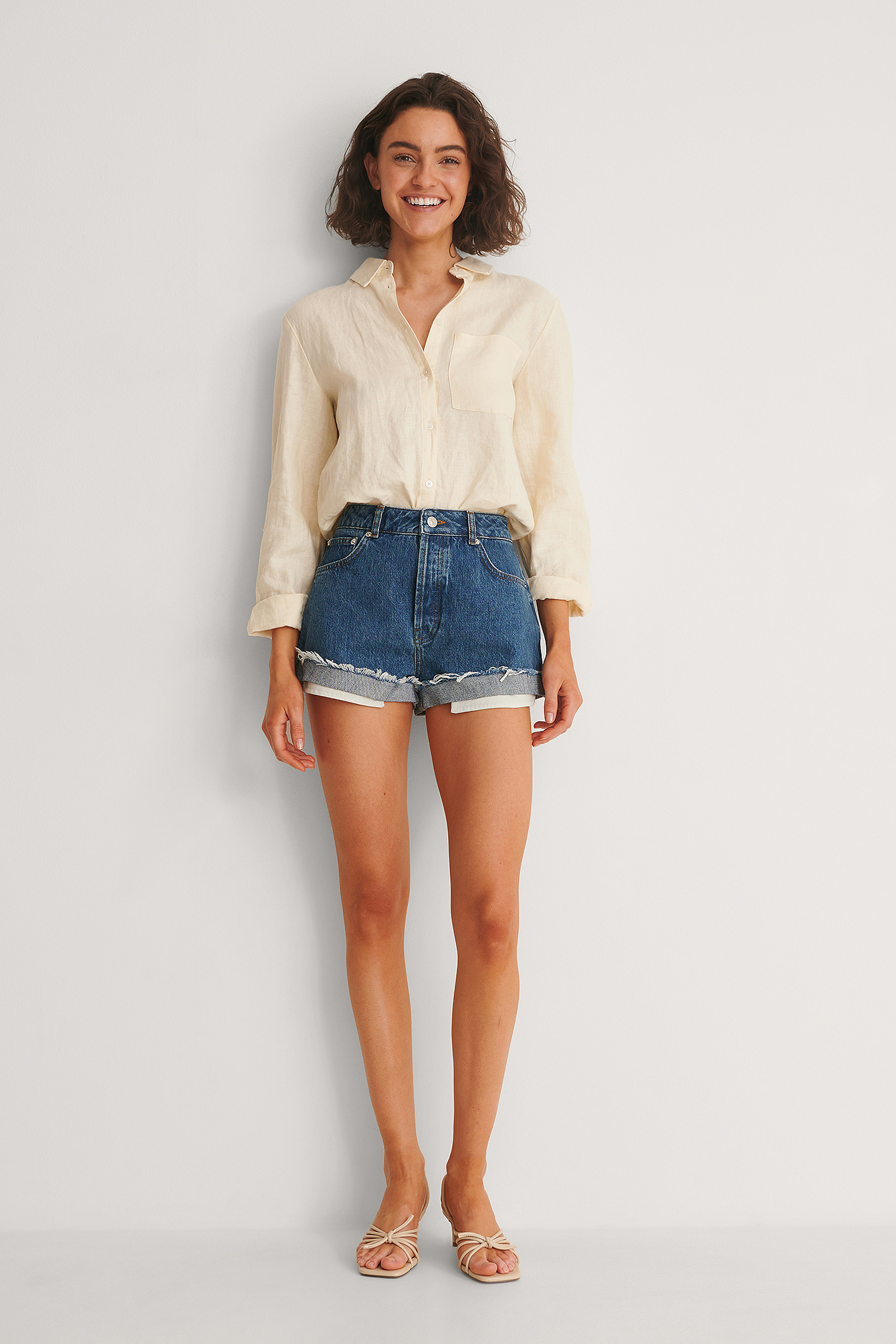 Vintage Look Fold Up Denim Shorts Outfit.