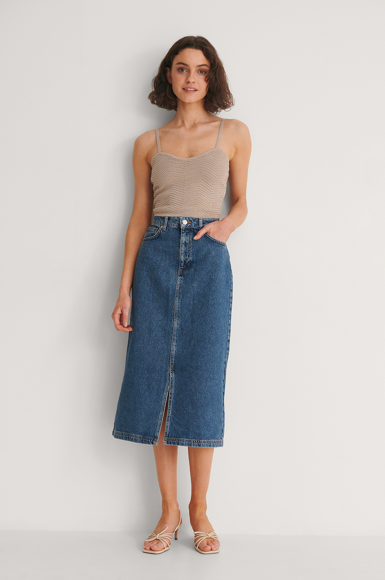 Front Midi Denim Skirt Outfit.