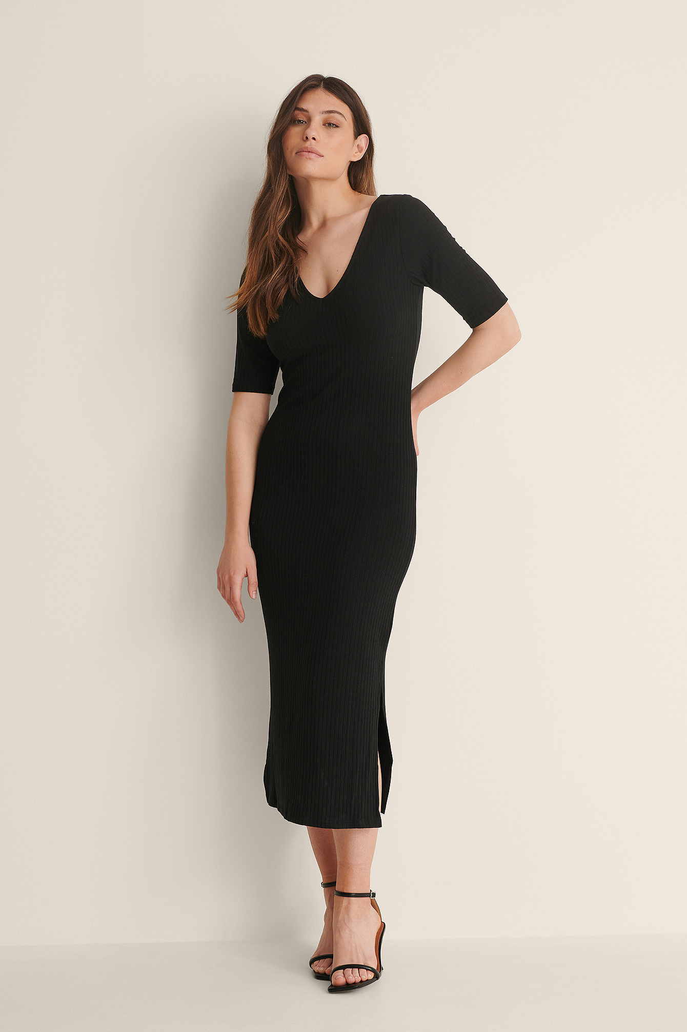 Ribbed V-Neck Jersey Midi Dress Black 