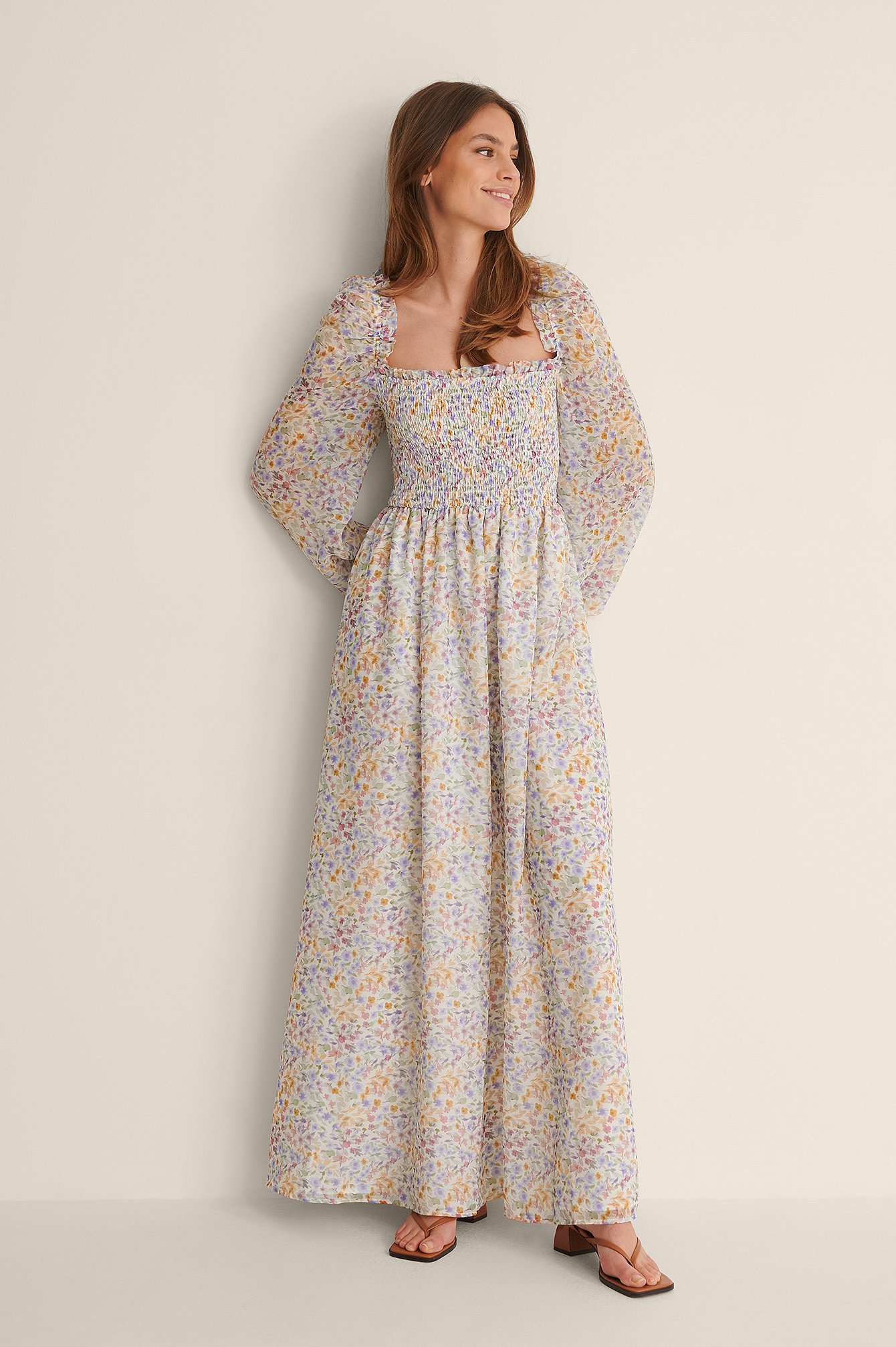 Smocked Balloon Sleeve Maxi Dress Outfit.