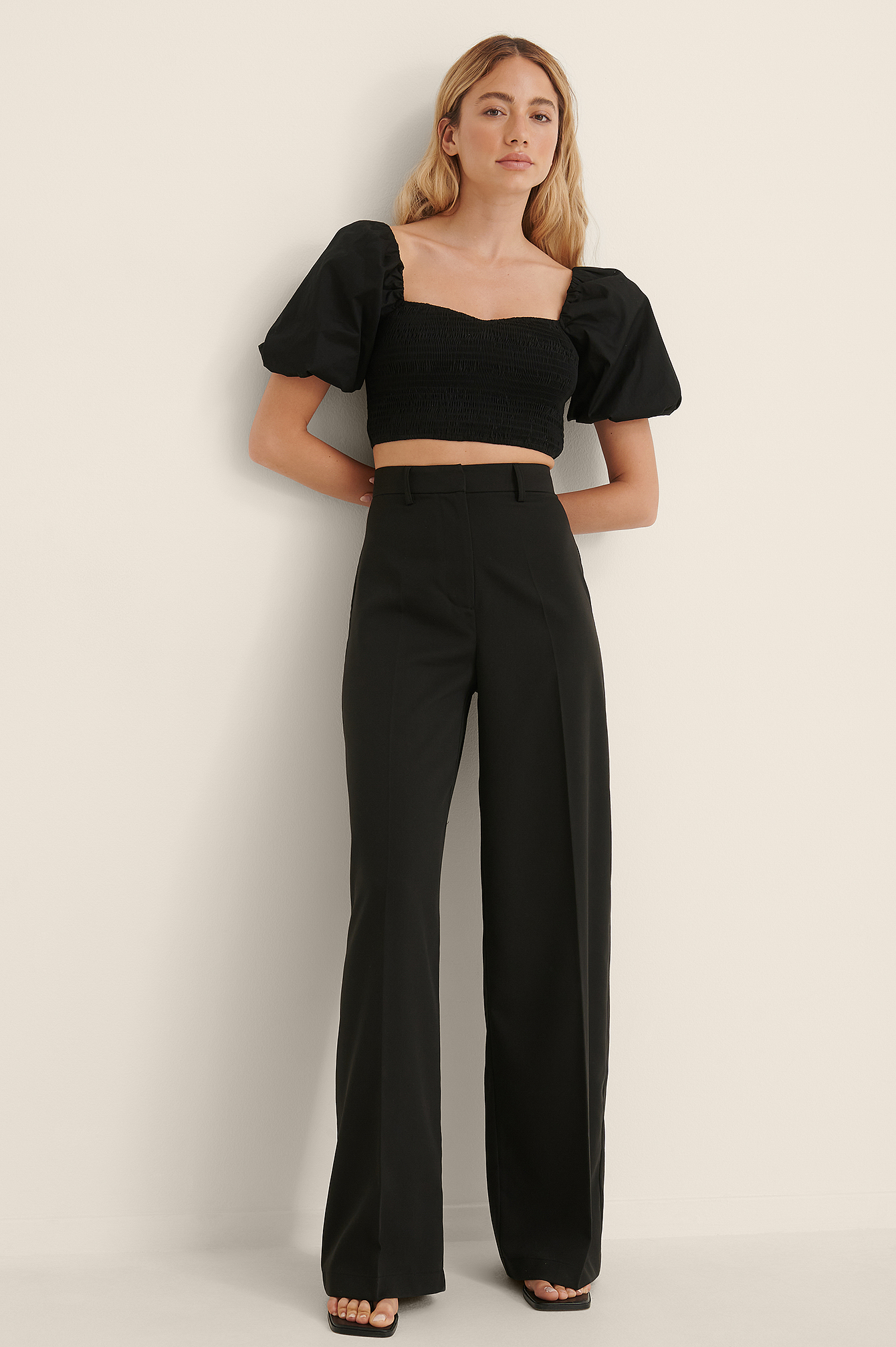 Liu Jo | TOP SCOLLO A V CON | Acquista Online su Formicashop